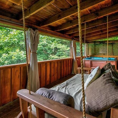 Nice View Fireplace, Hot Tub, Porch Bed, Private Sevierville Εξωτερικό φωτογραφία