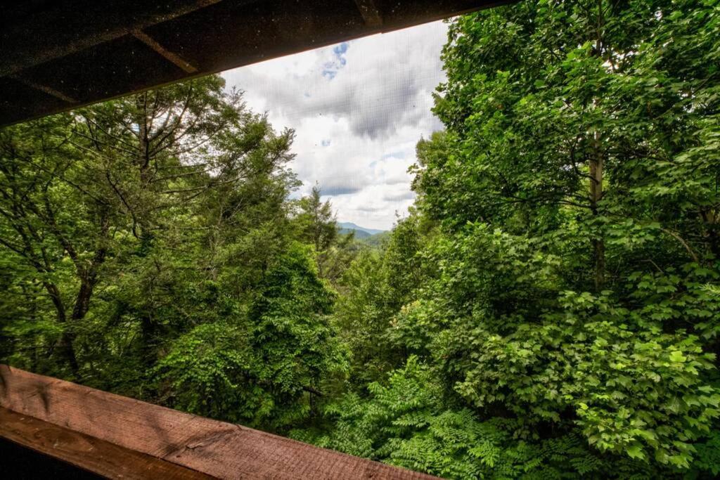 Nice View Fireplace, Hot Tub, Porch Bed, Private Sevierville Εξωτερικό φωτογραφία