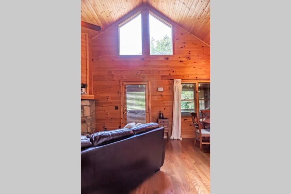 Nice View Fireplace, Hot Tub, Porch Bed, Private Sevierville Εξωτερικό φωτογραφία