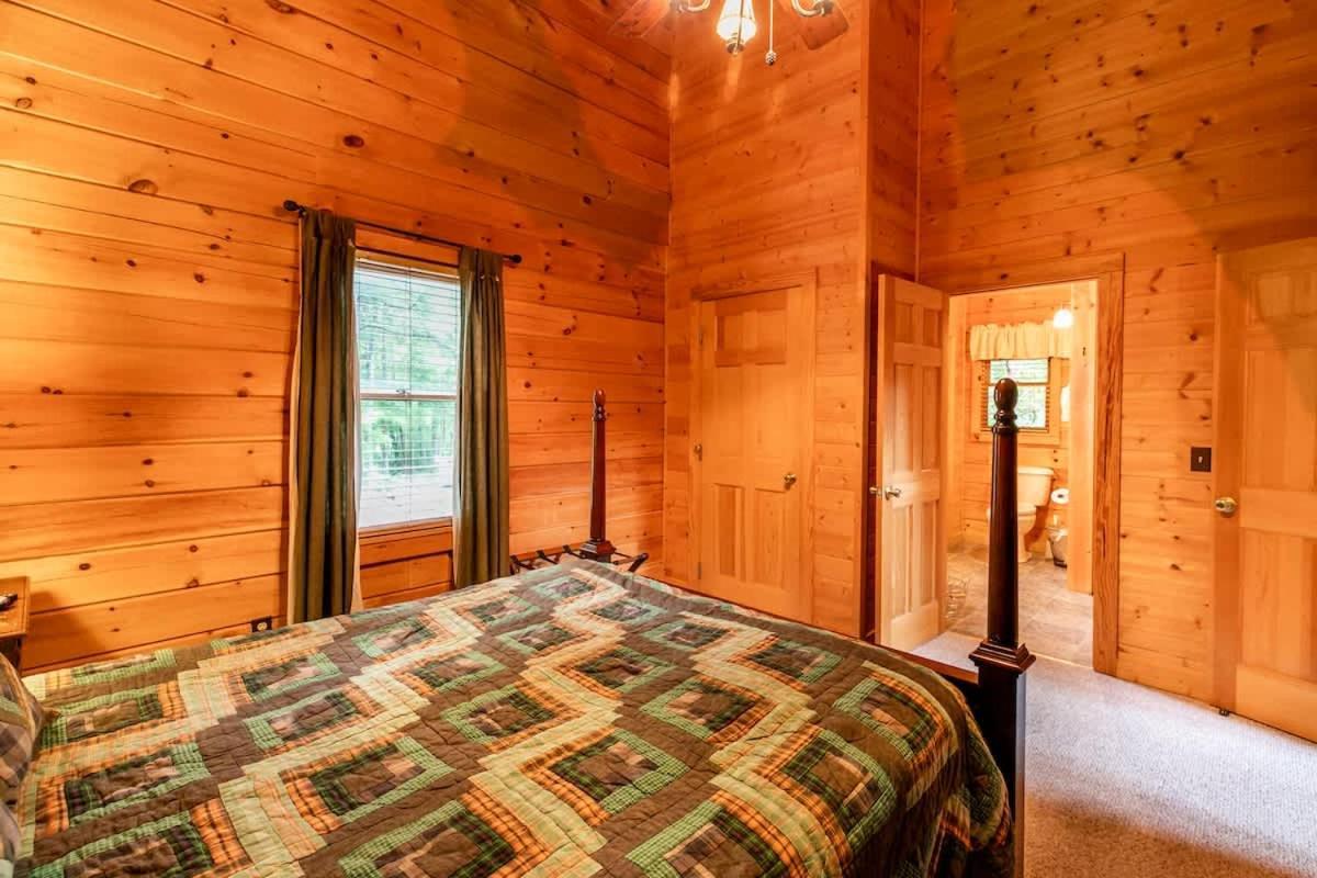 Nice View Fireplace, Hot Tub, Porch Bed, Private Sevierville Εξωτερικό φωτογραφία